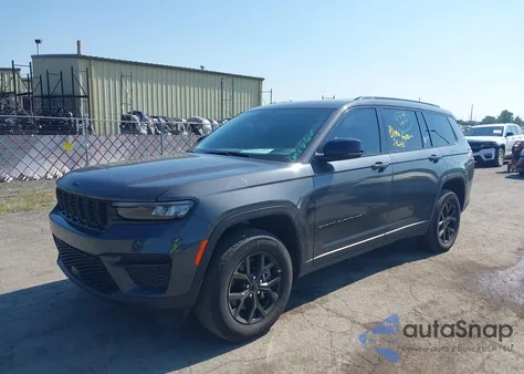 2024 Jeep Grand Cherokee L Altitude 4X4 z USA, uszkodzony, nr VIN 1C4RJKAG4R8517358